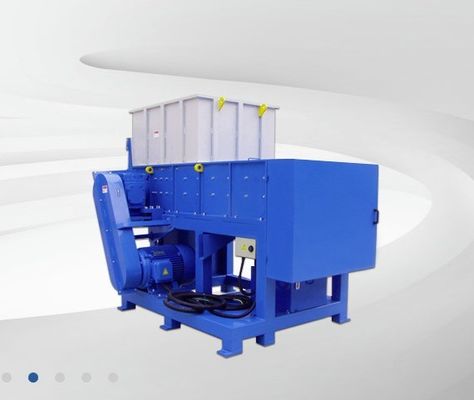 Macchina di frantumaggio di plastica, trituratrice di bottiglie PET per il riciclaggio, peso T 2.5