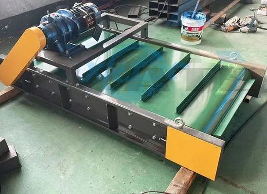 Facile funzionamento PCB Board Over Belt Magnetic Separator per l'industria delle risorse rinnovabili
