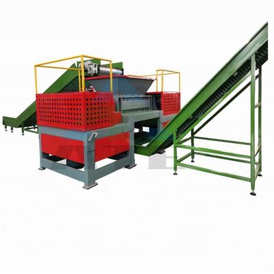 Macchine per il trattamento dei rifiuti industriali di legno, metalli, rifiuti di plastica