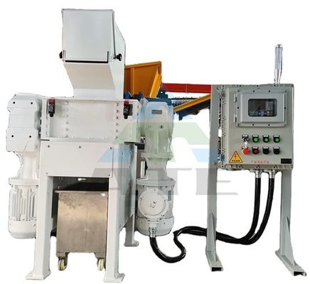 800 Modello Quattro alberi pneumatico gomma Legno Funzionale Riciclatore Macchine di rifiuti di plastica