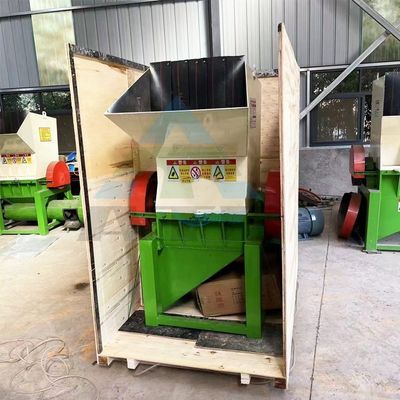 Riciclare bottiglie di plastica con capacità di 300-350 kg/h