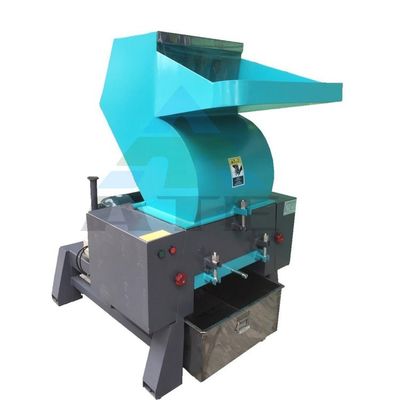 Riciclare bottiglie di plastica con capacità di 300-350 kg/h