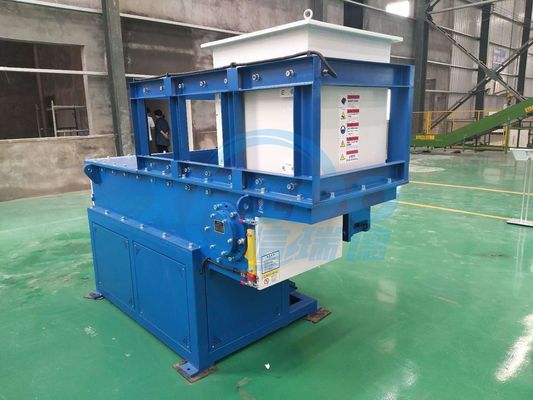 5-100 kg/h Capacità di produzione Trittatore monoalbero in plastica per tessuti