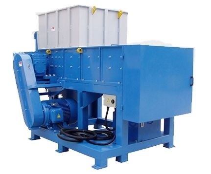 5 100 kg/h Capacità di produzione Trittatore di plastica monoalbero per cartoni di gesso