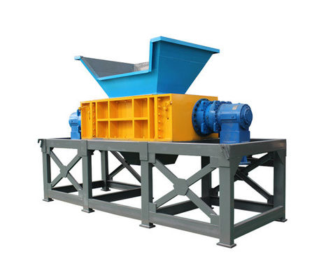 Scalatore a doppio albero per rottami di acciaio per auto pneumatici pneumatici rifiuti di plastica e tessuti