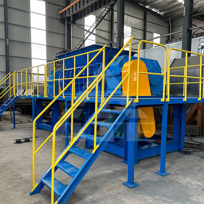 Macchina di triturazione a doppio albero per il riciclaggio personalizzato in varie industrie