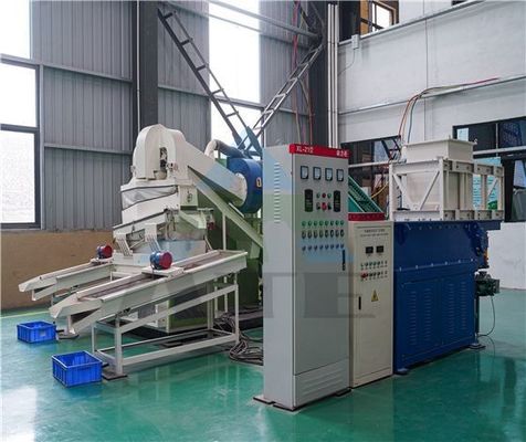 Macchine di riciclaggio dei rifiuti di cavi per linee elettriche di comunicazione