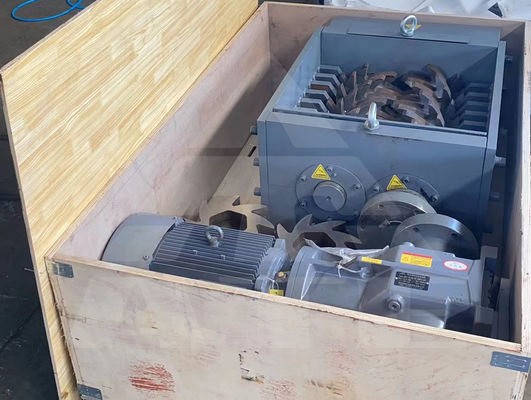 Ricambi tipo tritatore Scatola coltello per tritatore di rottami industriali a doppia lama