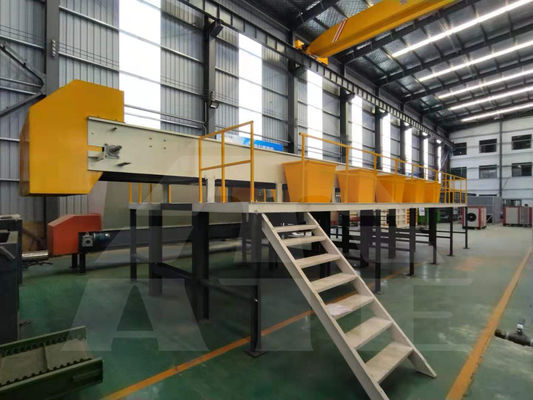 Piattaforma di selezione di vendita Macchina di selezione dei rifiuti solidi con peso e prestazioni di 2000 kg