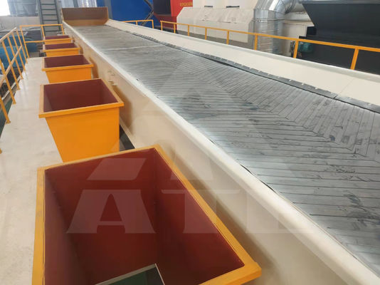 Piattaforma di selezione di vendita Macchina di selezione dei rifiuti solidi con peso e prestazioni di 2000 kg