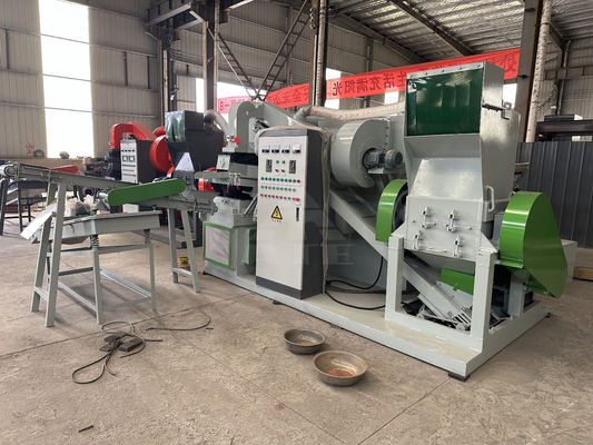 Granulatore di cavi di rame Macchina di riciclo del filo di rame Macchina automatica di riso di rame secco