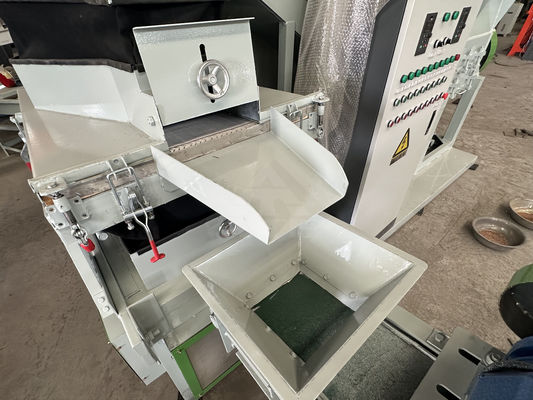 Granulatore di cavi di rame Macchina di riciclo del filo di rame Macchina automatica di riso di rame secco
