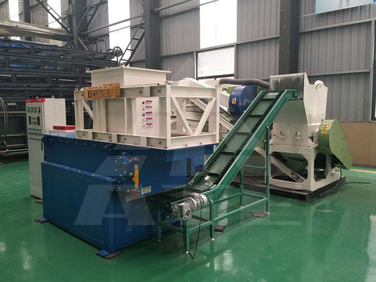 Capacità di produzione 5-100 kg/h Trinciatrici monoalbero per cartone ondulato e materie plastiche