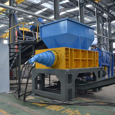 Industria del riciclaggio della gomma Macchina di riciclaggio automatico di pneumatici ad alta produzione per la polvere di gomma