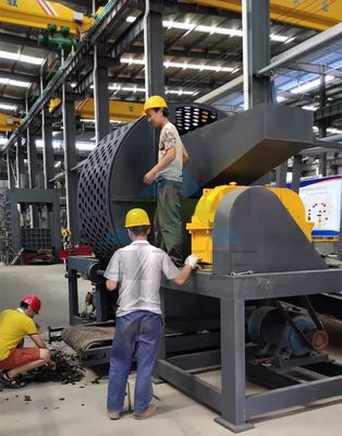 Industria del riciclaggio della gomma Macchina di riciclaggio automatico di pneumatici ad alta produzione per la polvere di gomma