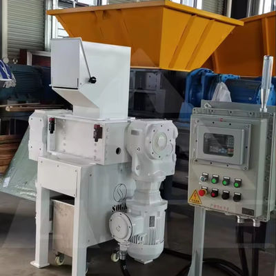 Trituratore di pellicole di plastica multifunzione a quattro assi per il riciclaggio dei metalli