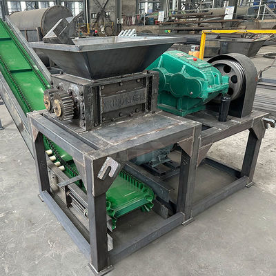 50kW di potenza Single Power Plastic Film Shredder per filo d'acciaio in 200-2200mm Input Size