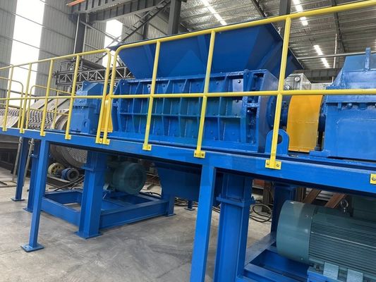 Rifiuto di raccoglitore a doppio albero trituratore per polvere di gomma e rifiuti di plastica