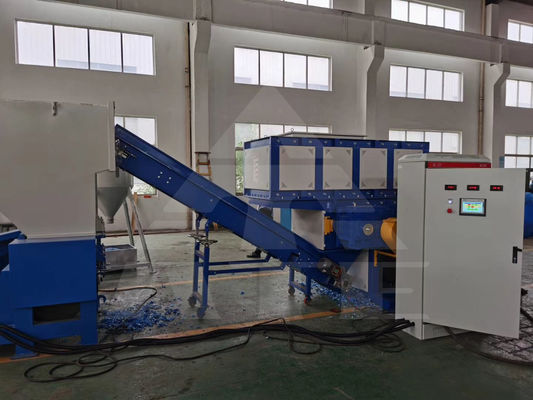 300-500 kg di capacità Macchina di triturazione di bottiglie di plastica a singolo albero industriale