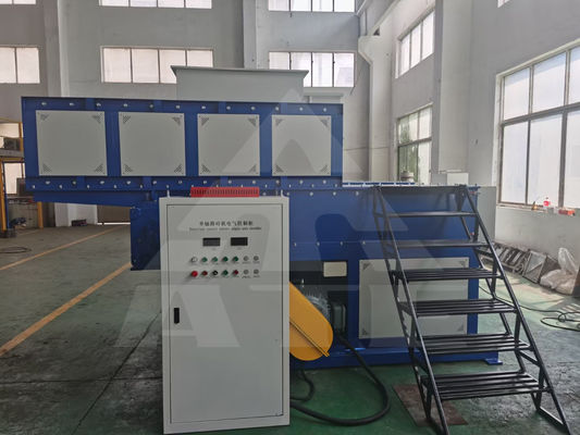 Trituratore a singolo albero da 22 kW per il riciclaggio di cartone e carta di plastica ad alta capacità