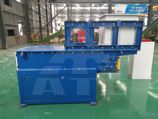 2850kg Single Shaft Waste Cardboard Shredder per metallo di legno e plastica in India