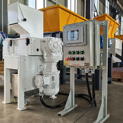 Macchine a quattro assi multifunzionali per la triturazione di lamiere di plastica e di metallo per uso domestico