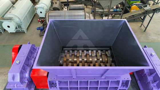 Macchina di triturazione dei rifiuti metallici e di plastica Peso 5T Adatta a varie applicazioni