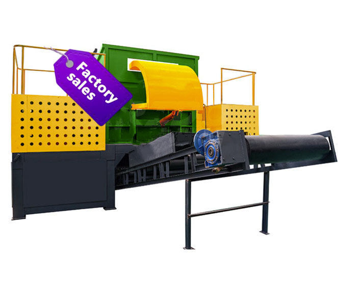 Apparecchiature per la frantumazione dei metalli di rottami di bottiglie di plastica con una capacità di produzione di 200 17000 kg/h